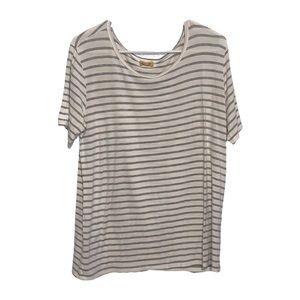 Piko 1988 Light Gray and While Striped Tee T-Shirt Size Medium Soft Comfortable